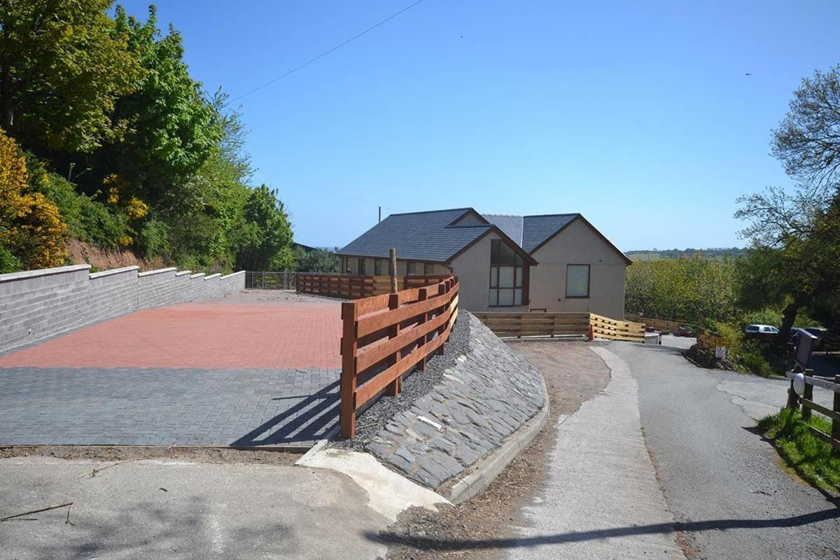 Hendy - Tyddyn Mon Villa Moelfre Kültér fotó